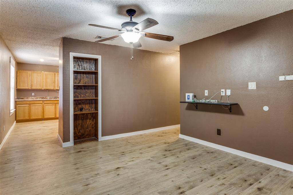 Burleson, TX 76028,616 Black Hills Drive