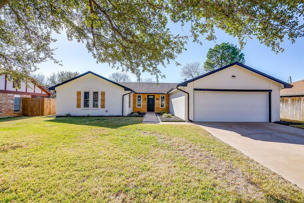 Hurst, TX 76054,317 Northglen Drive