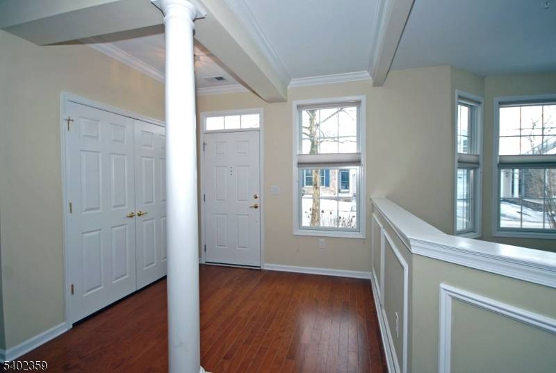 Clifton City, NJ 07013,10 Talus Rd