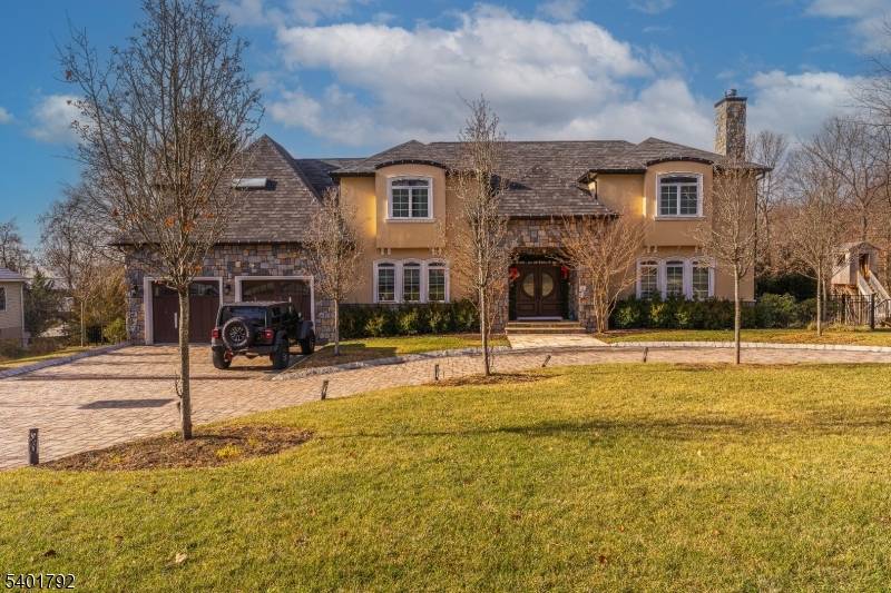 Livingston Twp., NJ 07039,281 Beaufort Ave