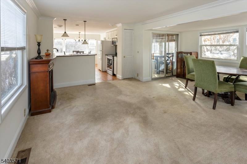 Chester Boro, NJ 07930,195 W Main St Unit G #G