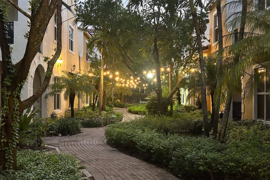 Pembroke Pines, FL 33028,12467 NW 17th Ct