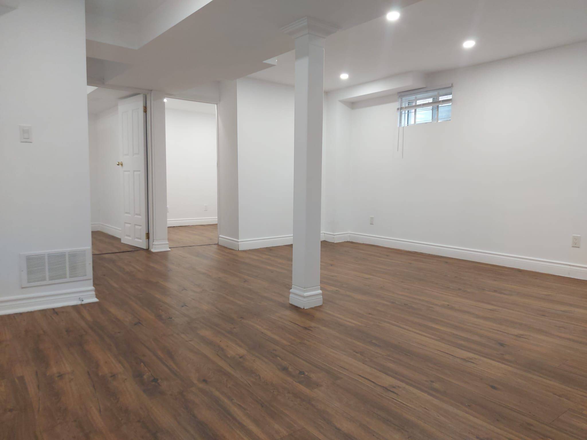 Richmond Hill, ON L4C 5V5,40 Gray CRES #Bsmt