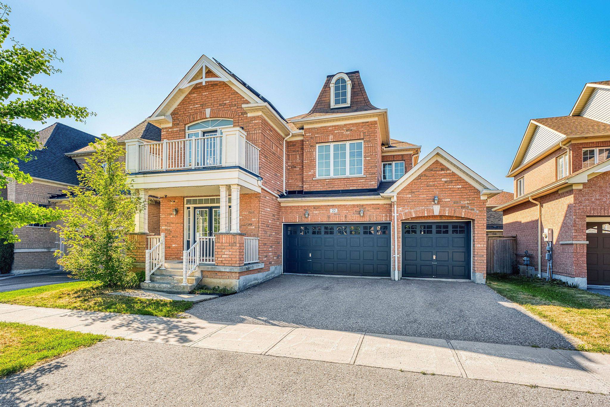 Whitchurch-stouffville, ON L4A 0S1,22 Greenbury CT