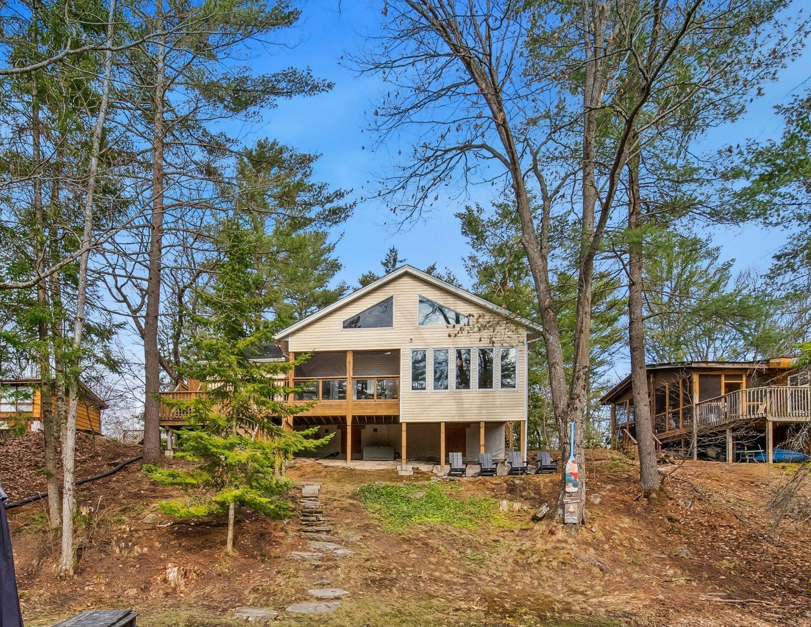 Severn, ON L0K 2B0,3309 Riverdale DR