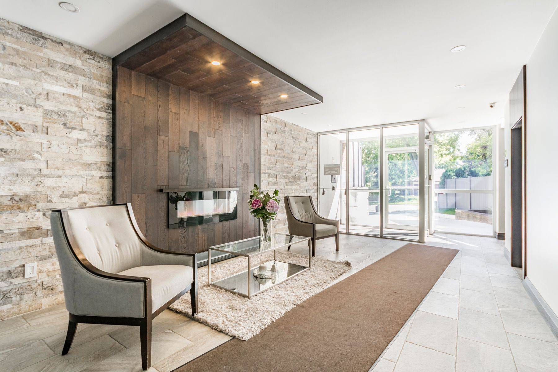 Toronto W08, ON M9C 5P2,51 Broadfield DR #32