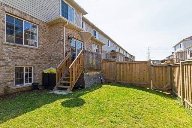 Milton, ON L9T 8L8,576 Murray Meadows PL