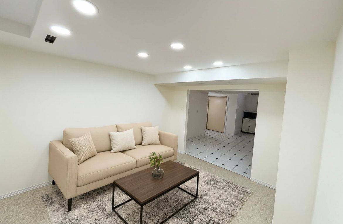 Mississauga, ON L5N 6N4,3022 Bayberry DR #Basement