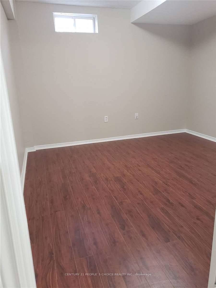 Mississauga, ON L5W 1M3,597 Matisse PL #Lower