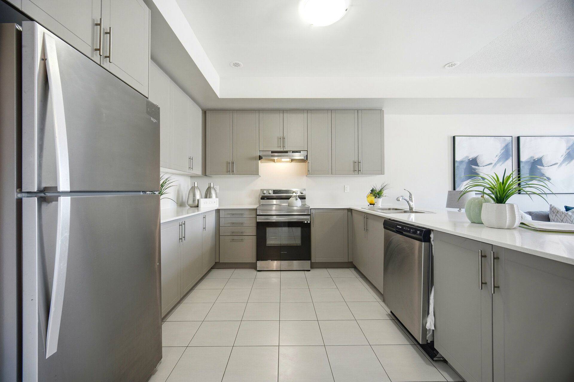 Caledon, ON L7C 4L4,25 Tiveron AVE