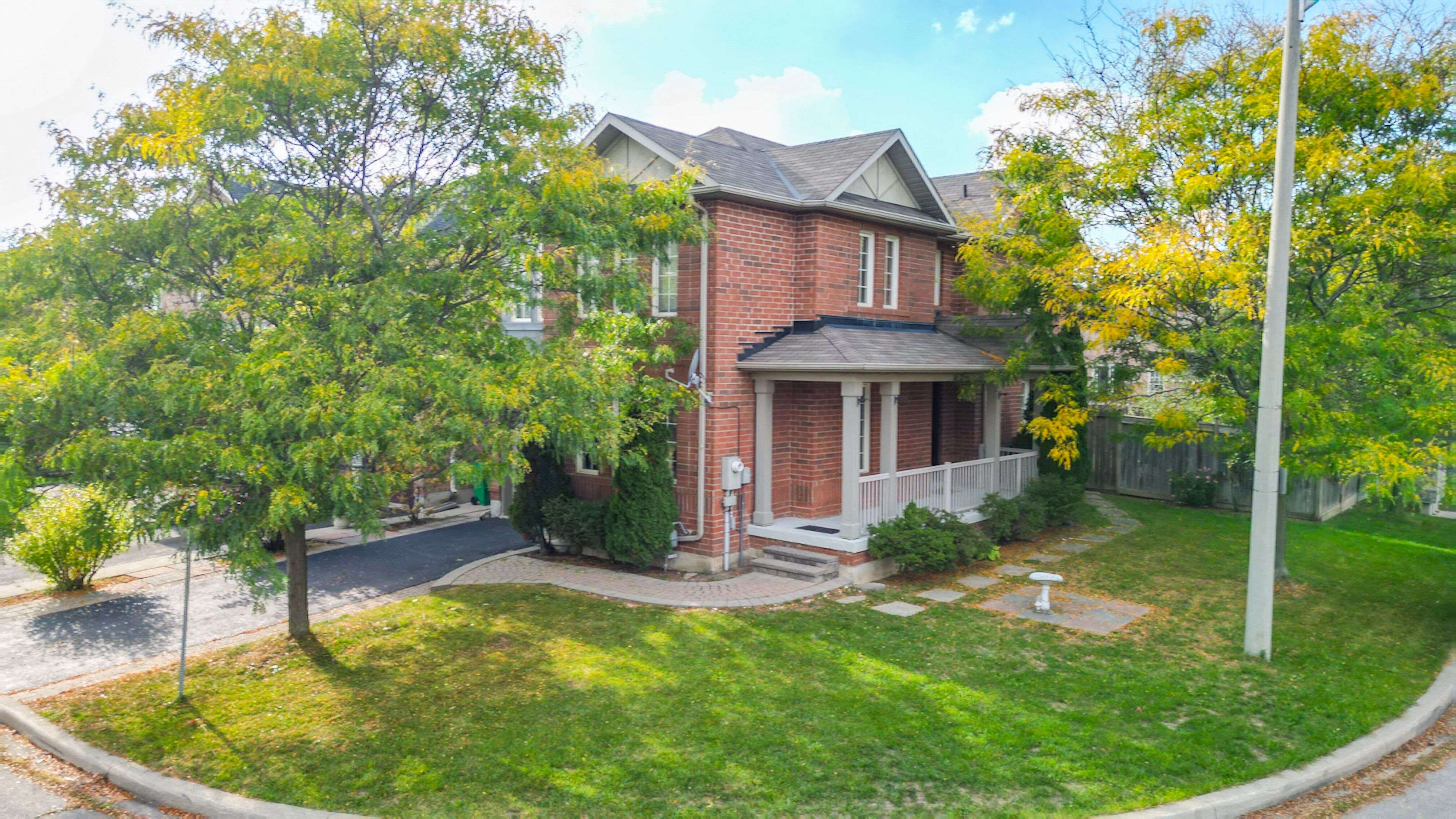 Brampton, ON L7A 3H5,87 Luella CRES