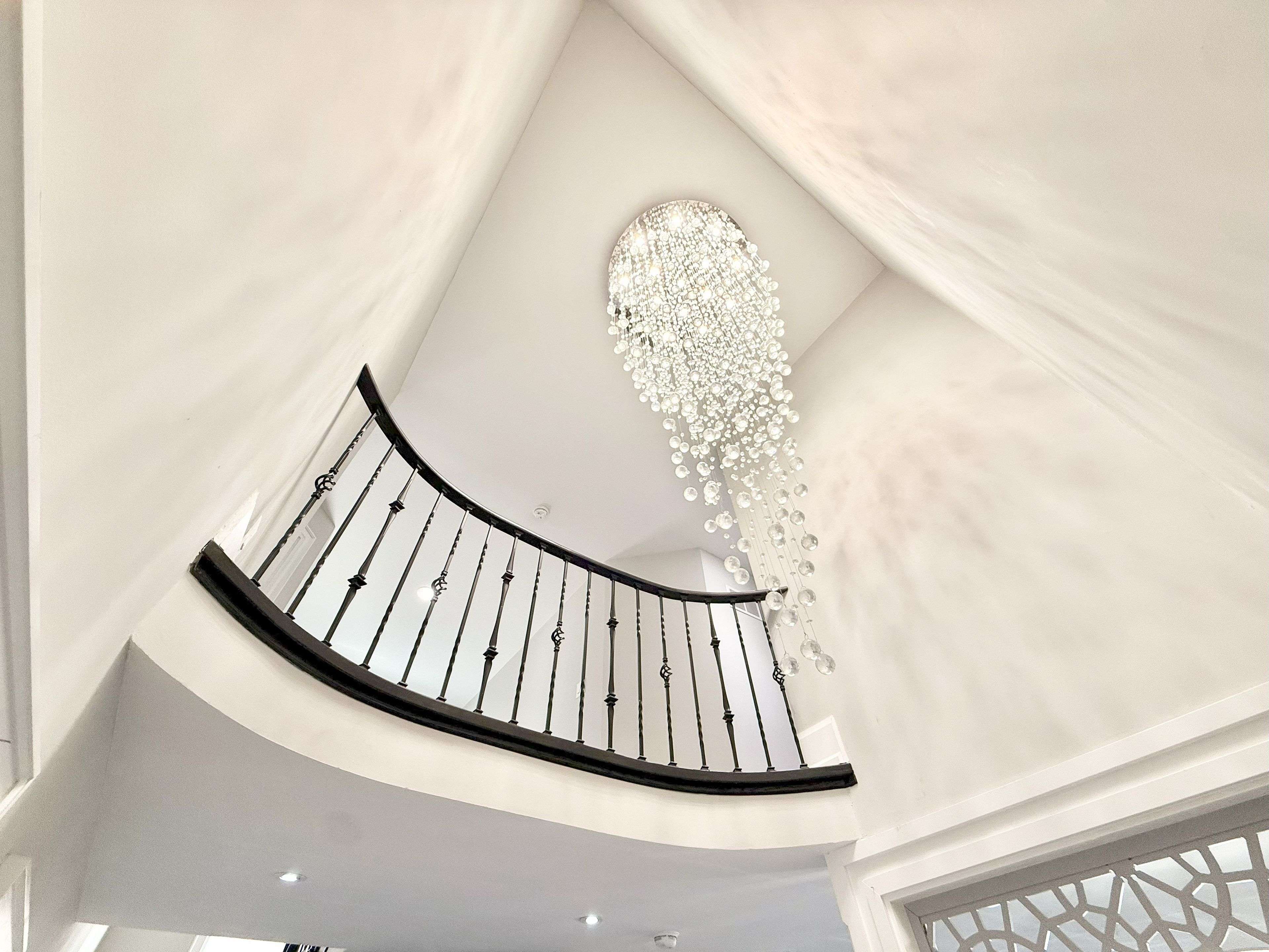 Brampton, ON L6R 1T3,12 Upwood PL