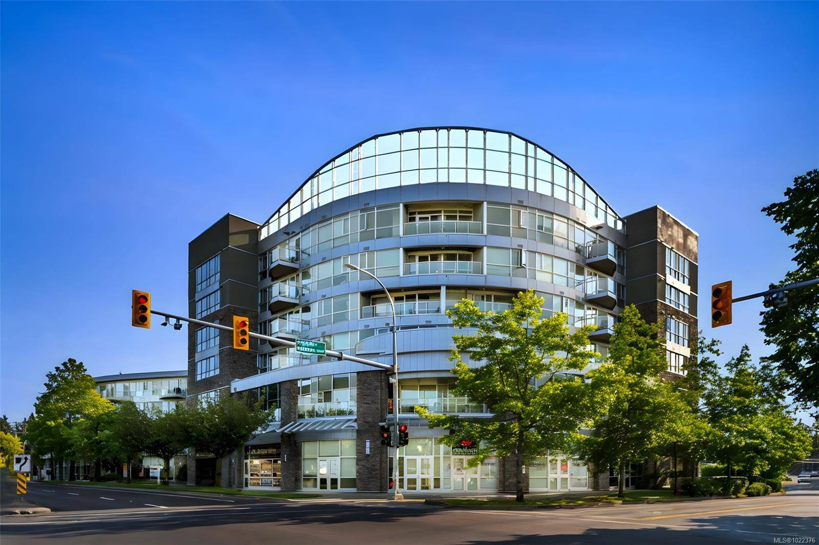 Langford, BC V9B 0H4,2745 Veterans Memorial Pkwy #727