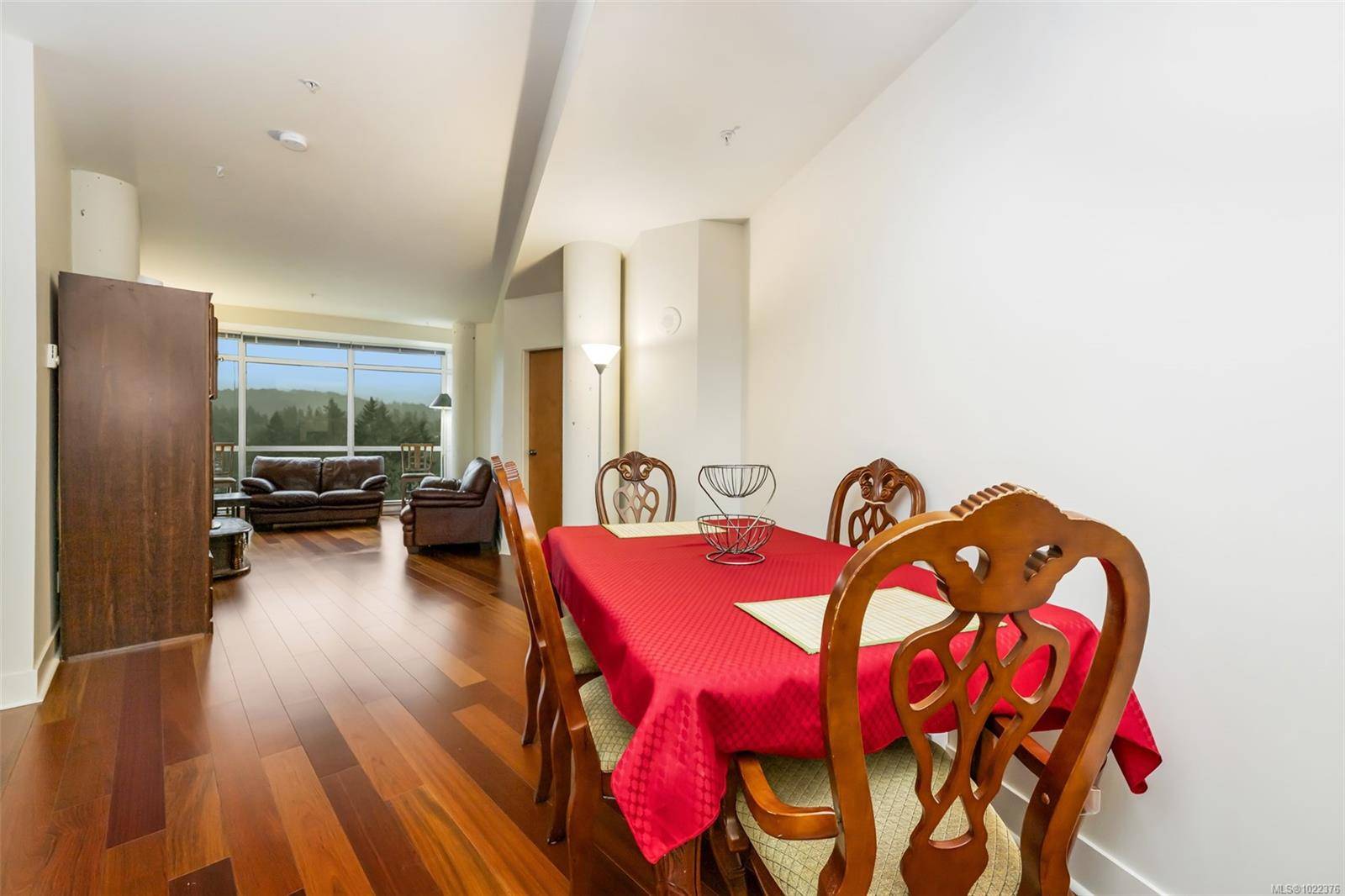 Langford, BC V9B 0H4,2745 Veterans Memorial Pkwy #727