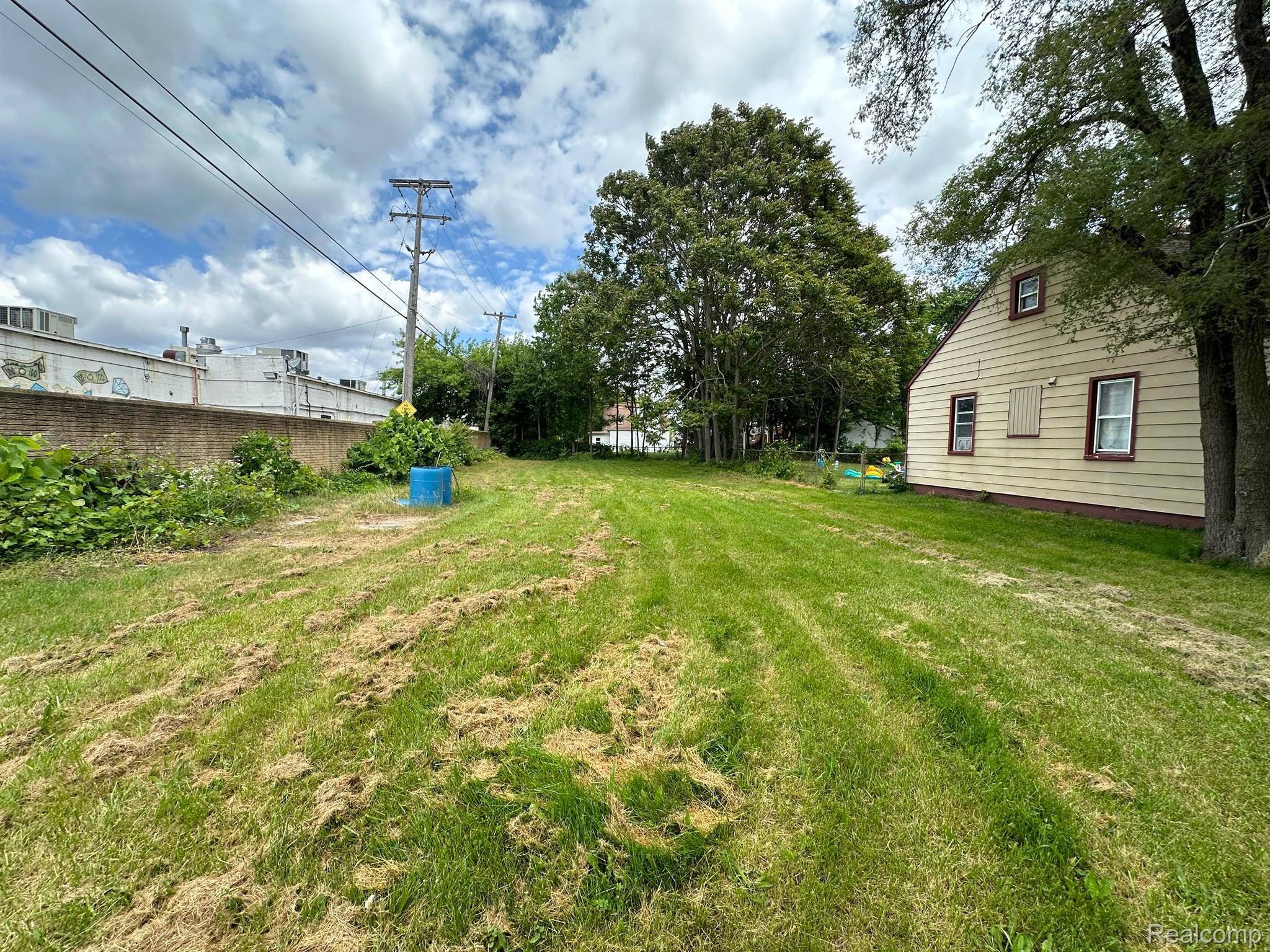 Dearborn Heights, MI 48125,0000 ETON AVE