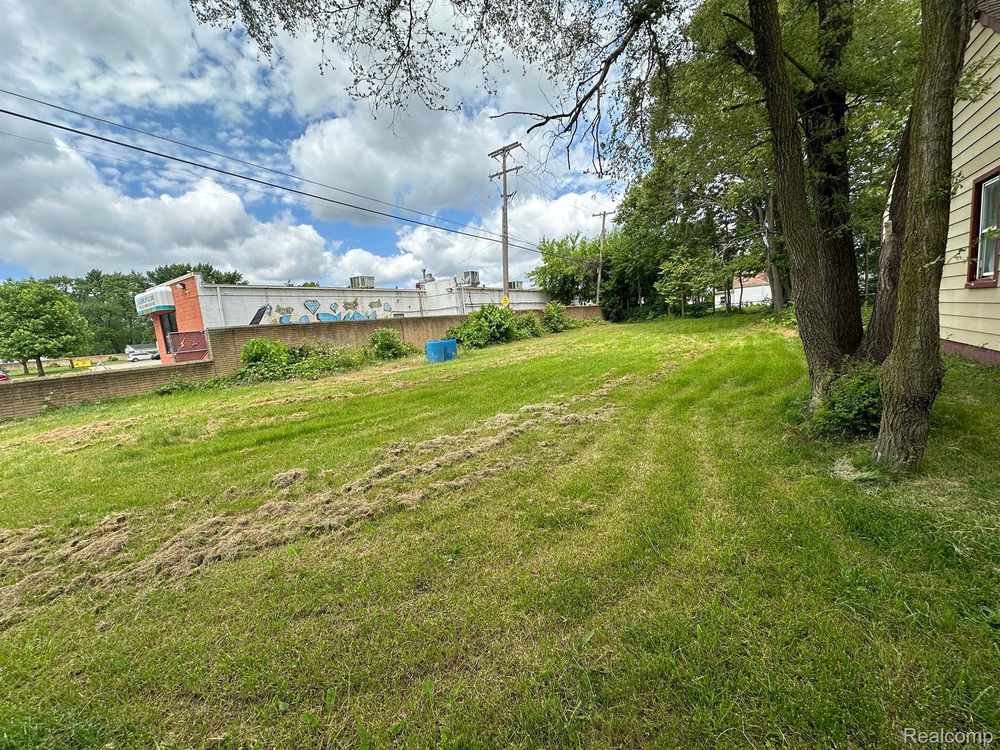 Dearborn Heights, MI 48125,0000 ETON AVE