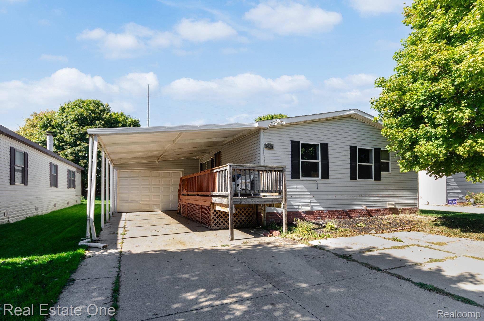 Clinton Township, MI 48036,43529 Medea Drive