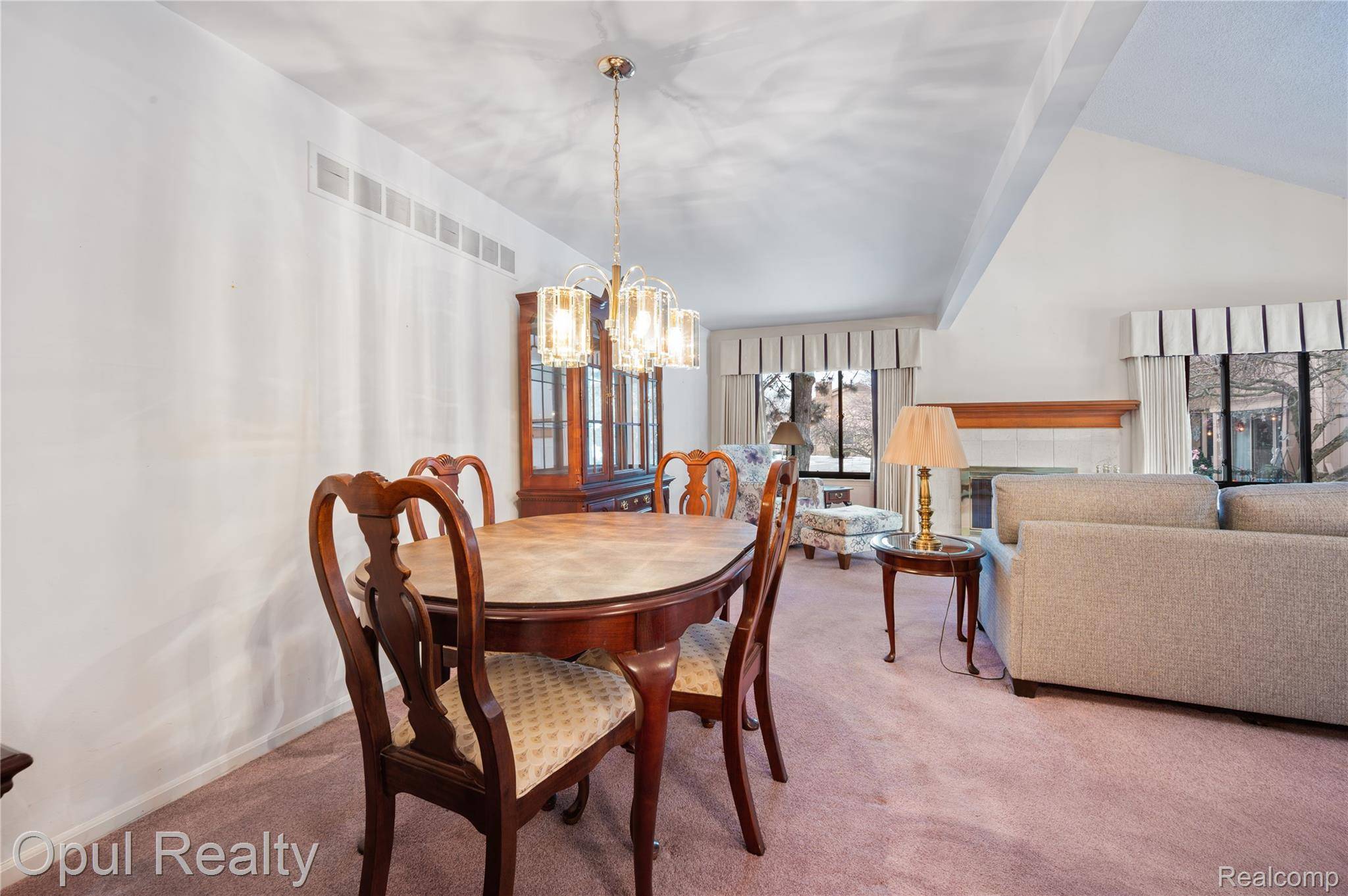 Livonia, MI 48152,37510 N Laurel Park DR