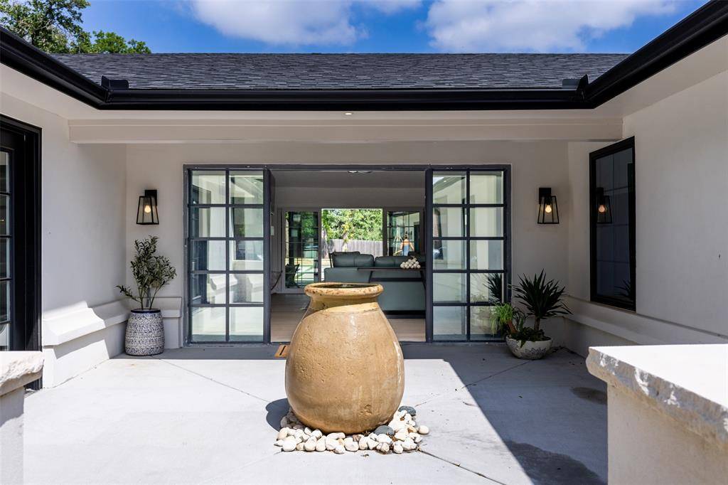 Southlake, TX 76092,1223 Ridgewood Circle