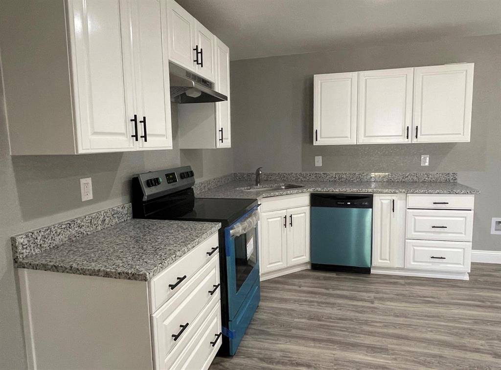 Grand Prairie, TX 75051,225 E Coral Way