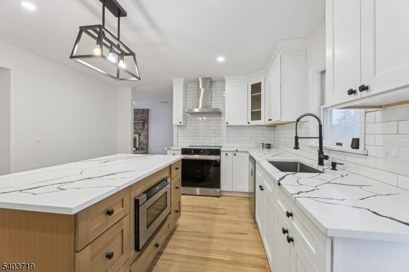 Sparta Twp., NJ 07871,376 Stanhope Rd