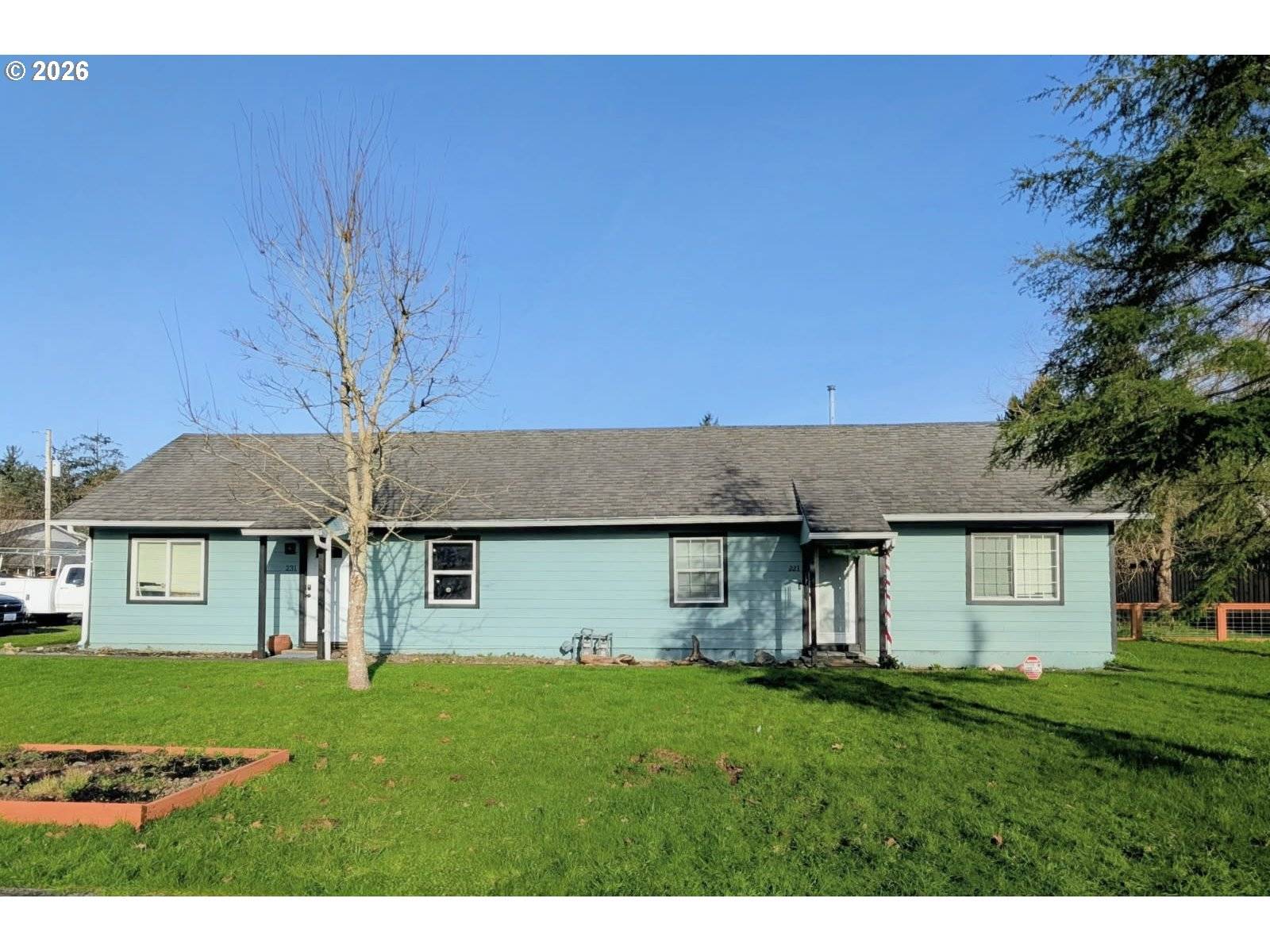 Warrenton, OR 97146,221 231 SW 2ND ST