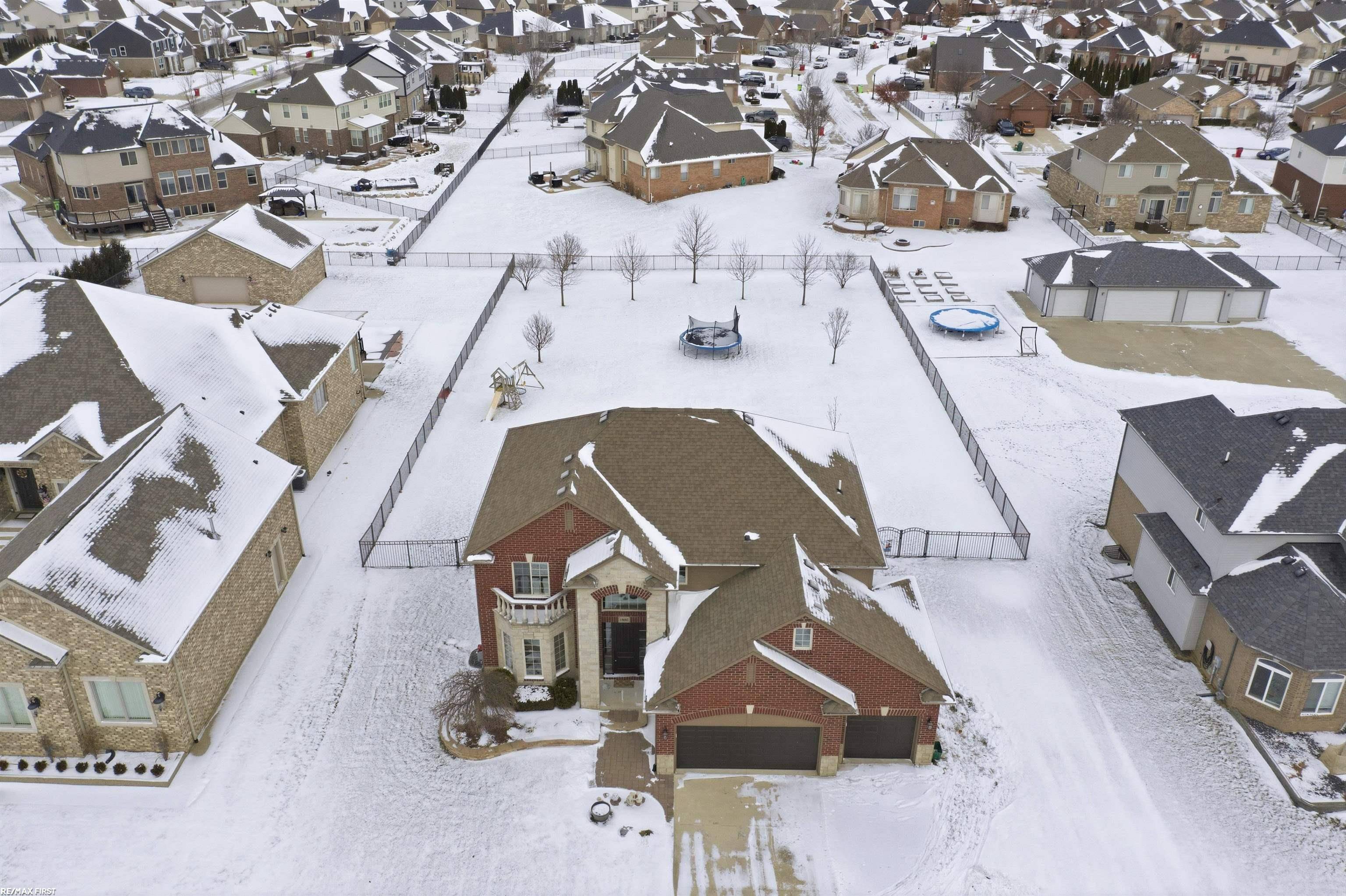 Macomb, MI 48042,18081 25 Mile RD