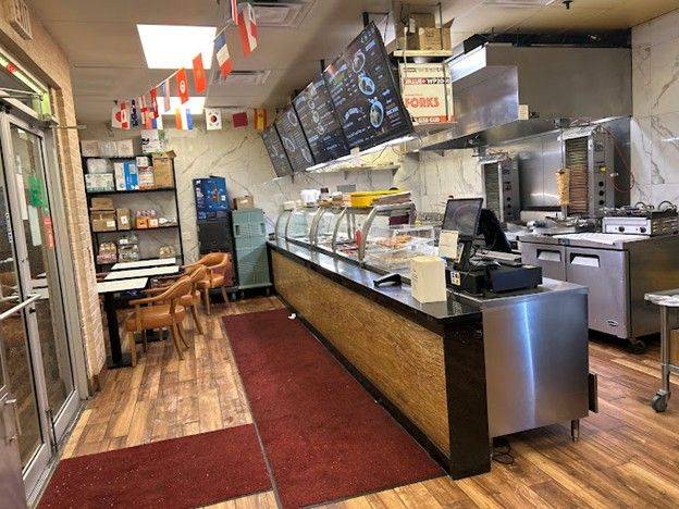 Toronto C01, ON M5B 1L2,439 Yonge ST