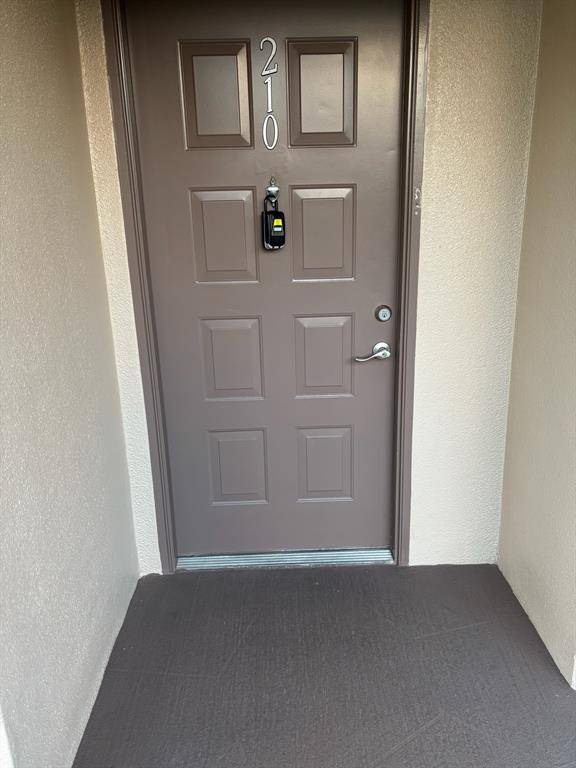 Pembroke Pines, FL 33027,12650 SW 15 ST #210-F