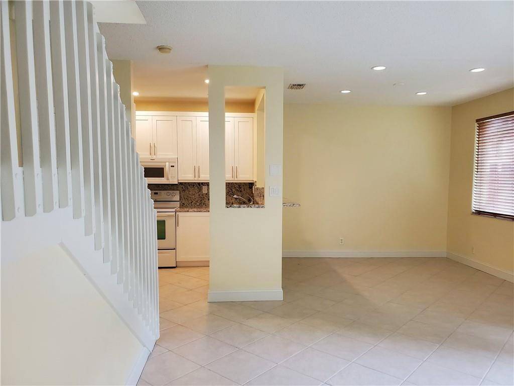 Coconut Creek, FL 33073,3569 Santa Fe Pl