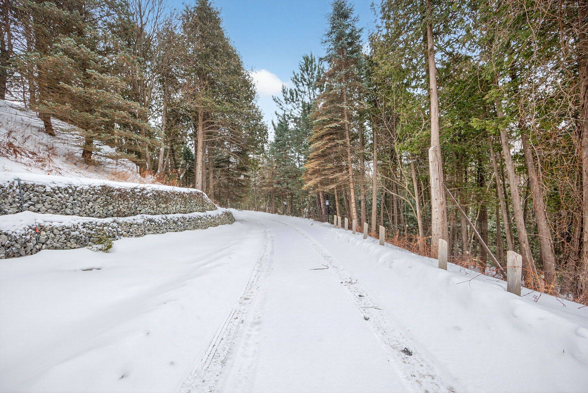 Caledon, ON L7K 0H2,5671 Highway 9 N/A