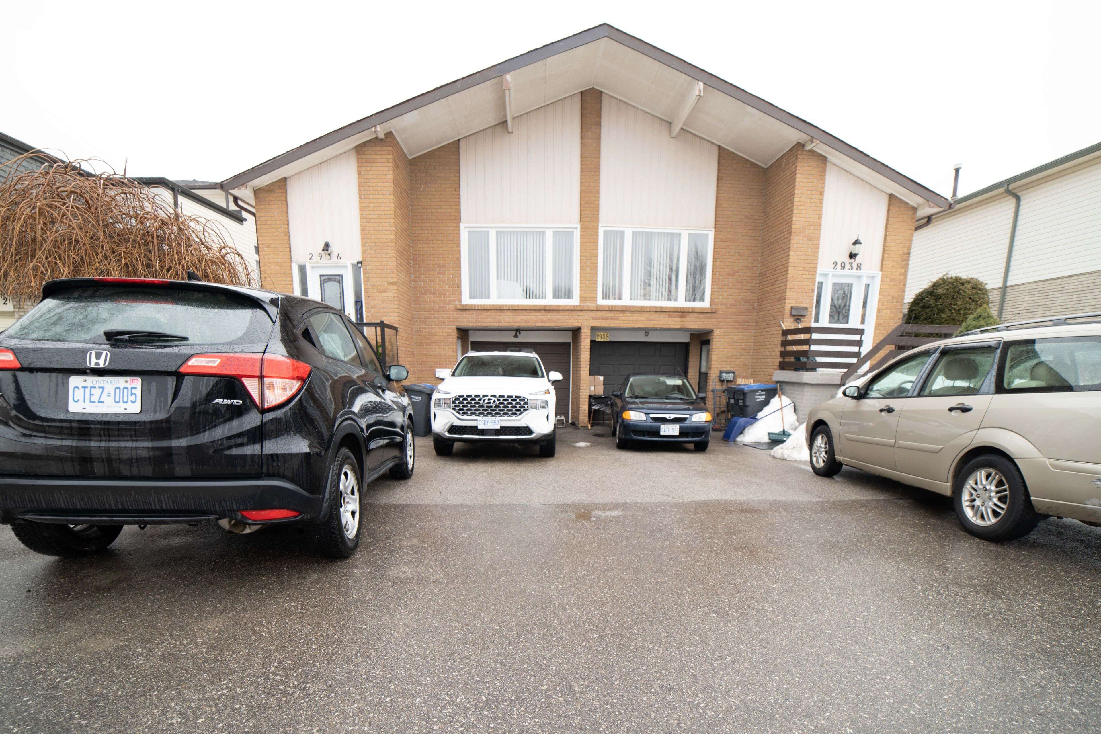 Mississauga, ON L5L 1S7,2936 Windjammer RD