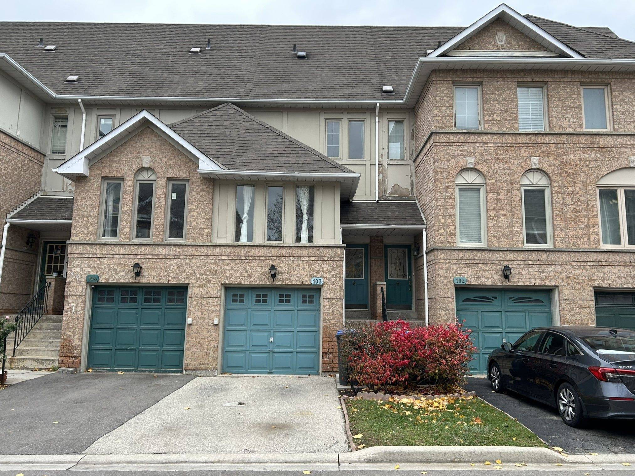 Mississauga, ON L5V 2E8,1050 Bristol RD W #103