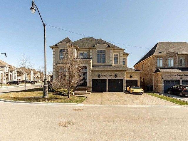 Brampton, ON L6X 2M6,21 Agincourt CIR #Basement