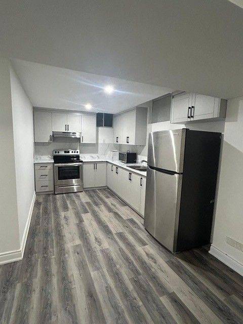 Brampton, ON L6X 2M6,21 Agincourt CIR #Basement