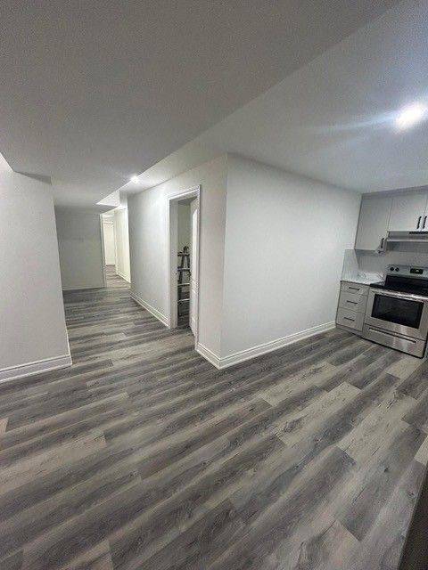 Brampton, ON L6X 2M6,21 Agincourt CIR #Basement