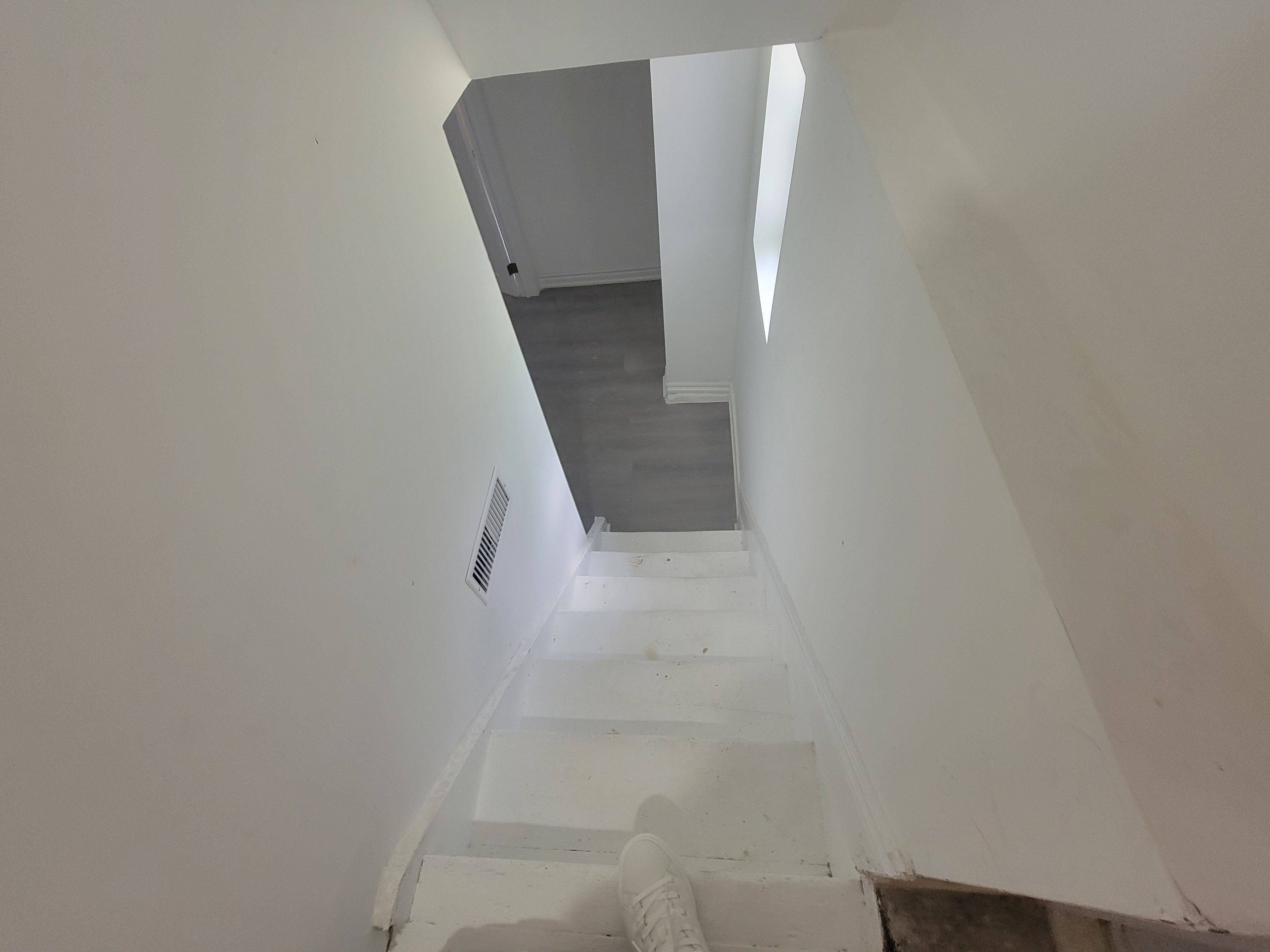 Brampton, ON L6X 1C8,92 Nelson ST W #Lower