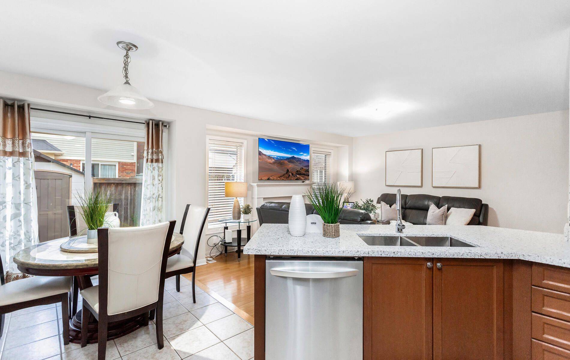 Brampton, ON L7A 0S3,47 Haverty TRL