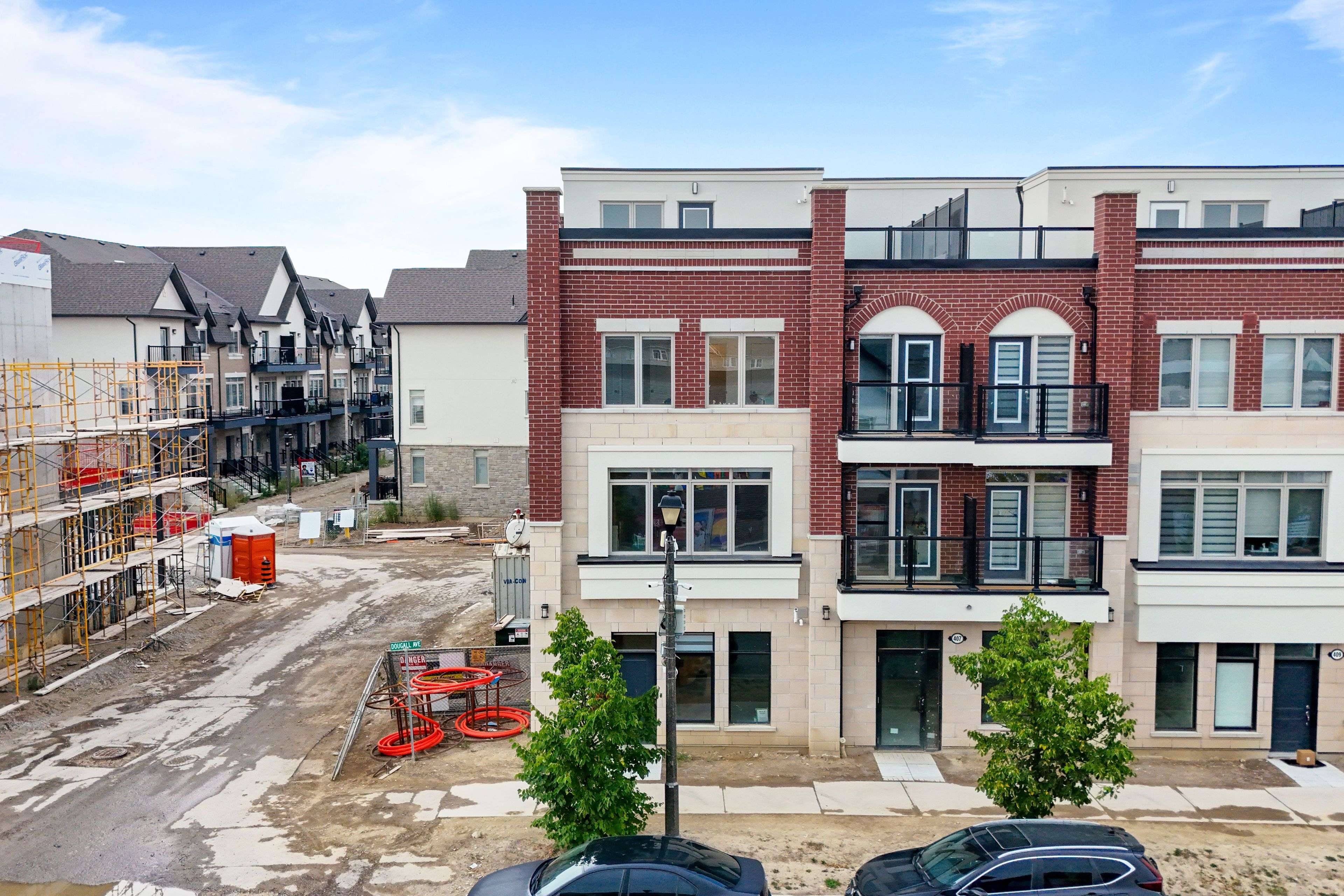 Caledon, ON L7C 4L5,405 Dougall AVE