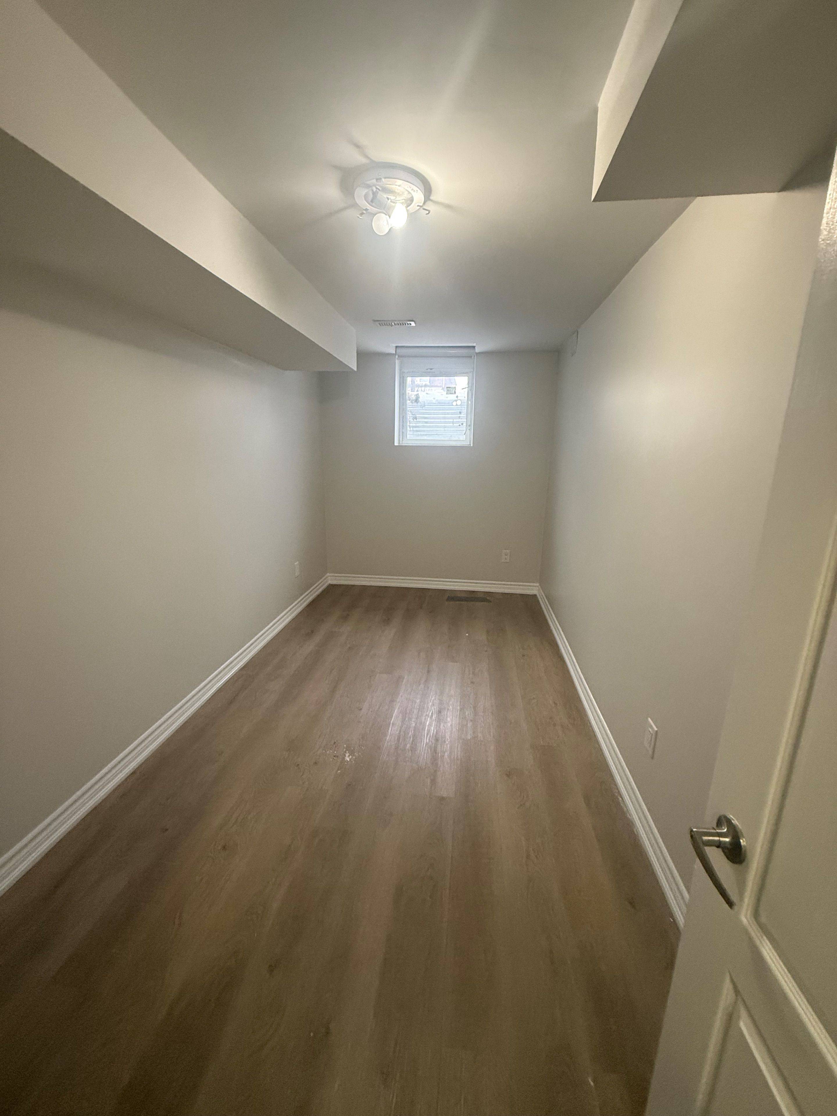 Brampton, ON L7A 0Y3,11 Miracle TRL N