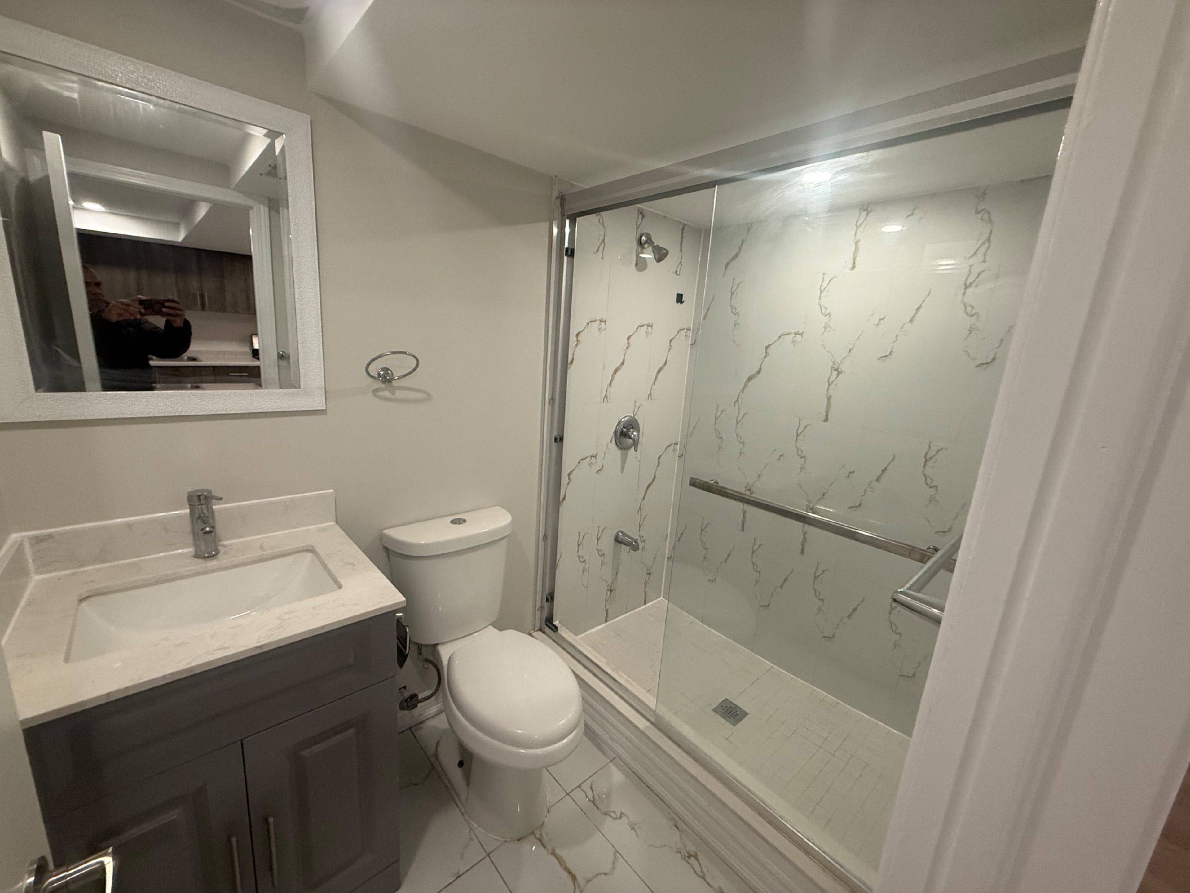 Brampton, ON L7A 0Y3,11 Miracle TRL N