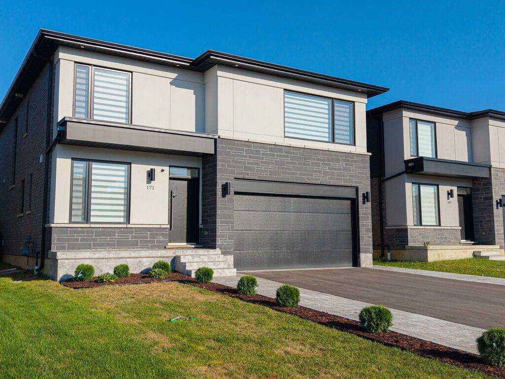 Hamilton, ON L9K 0K5,171 Klein CIR