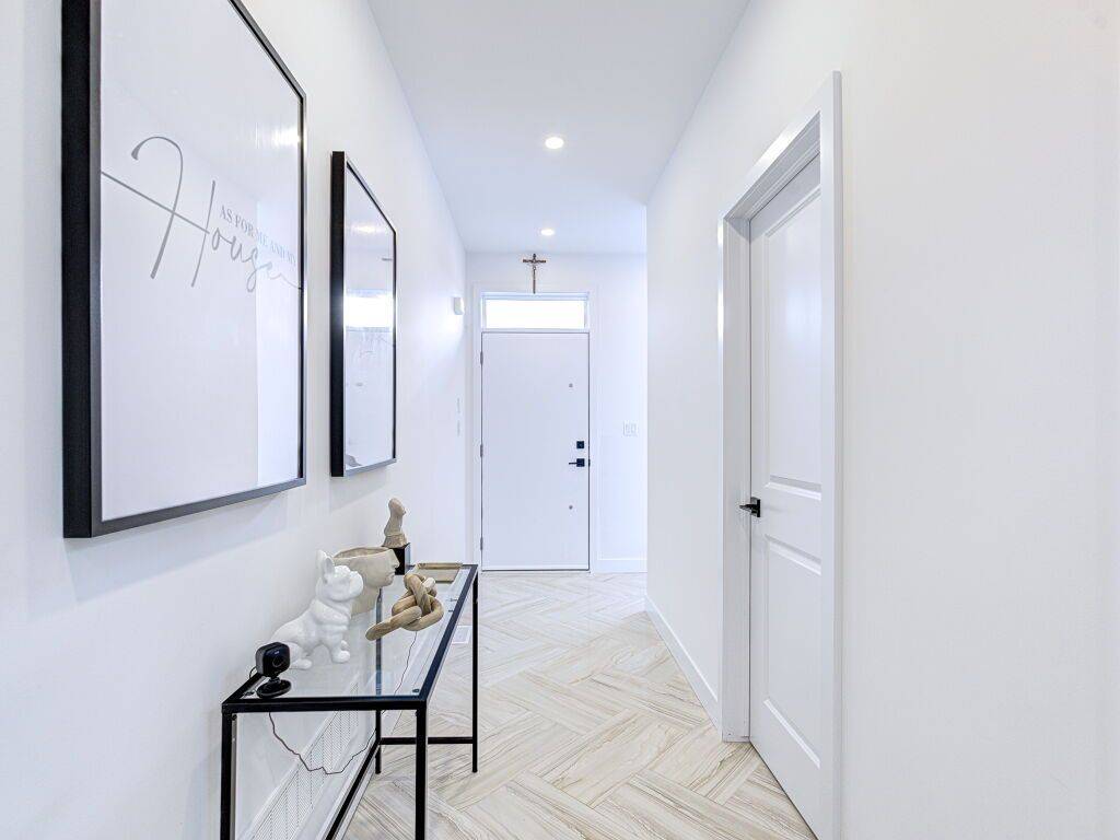 Hamilton, ON L9K 0K5,171 Klein CIR