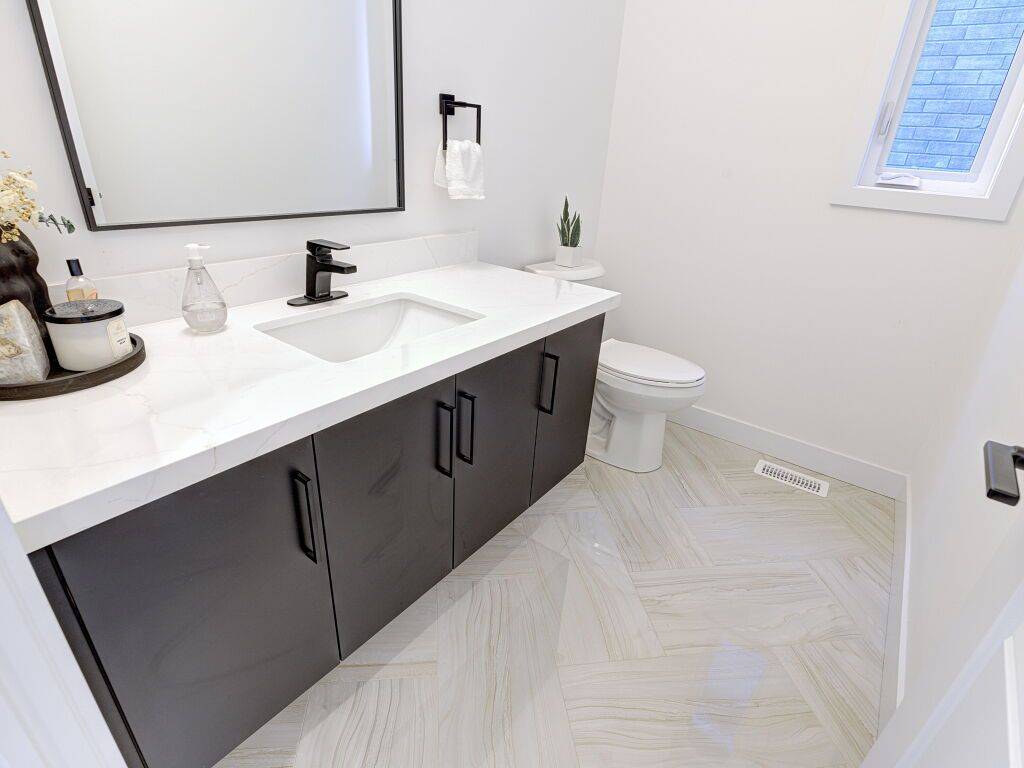 Hamilton, ON L9K 0K5,171 Klein CIR