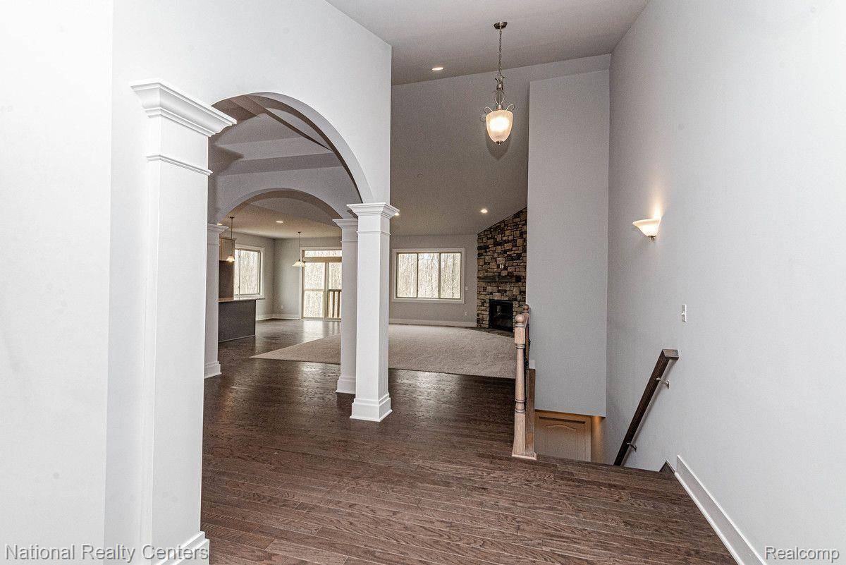 Goodrich, MI 48438,8311 Meadow Creek DR