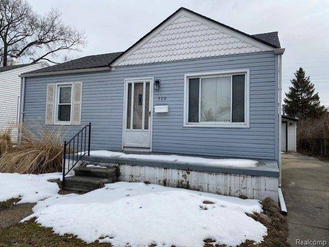 Hazel Park, MI 48030,920 E MAPLEDALE AVE