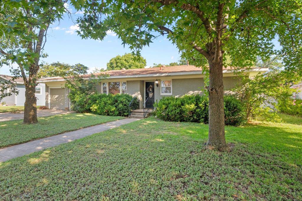 Cleburne, TX 76033,808 Marengo Street