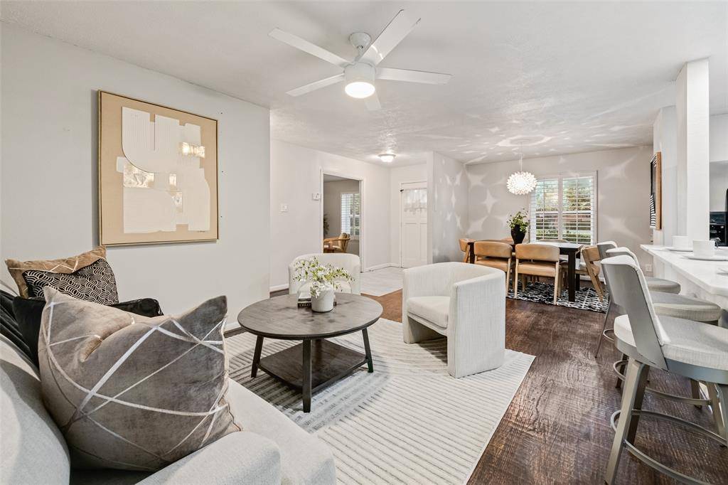 Dallas, TX 75231,6848 Town North Drive