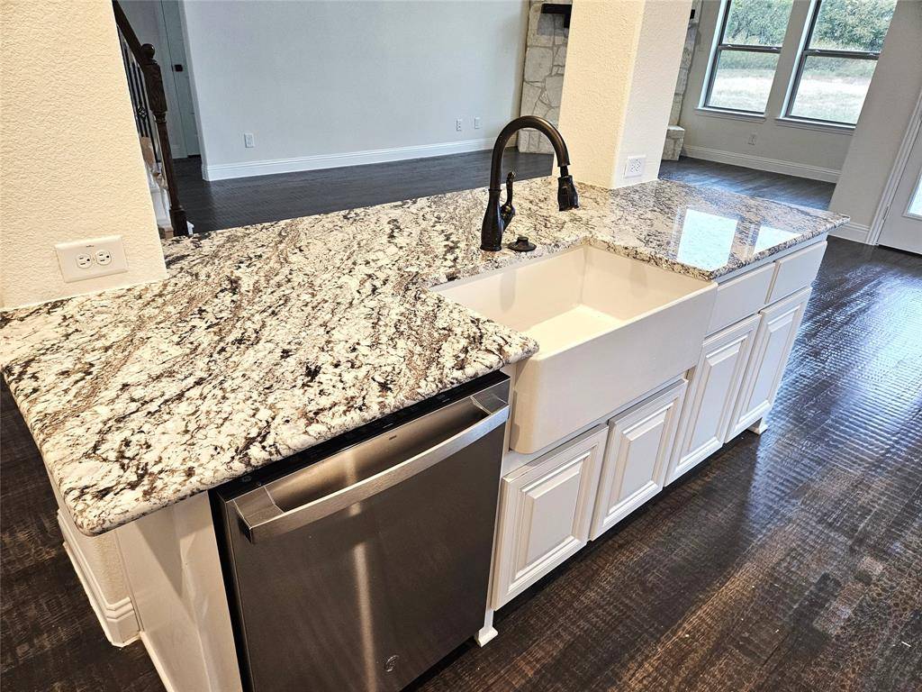 Van Alstyne, TX 75495,2708 Silo Lane