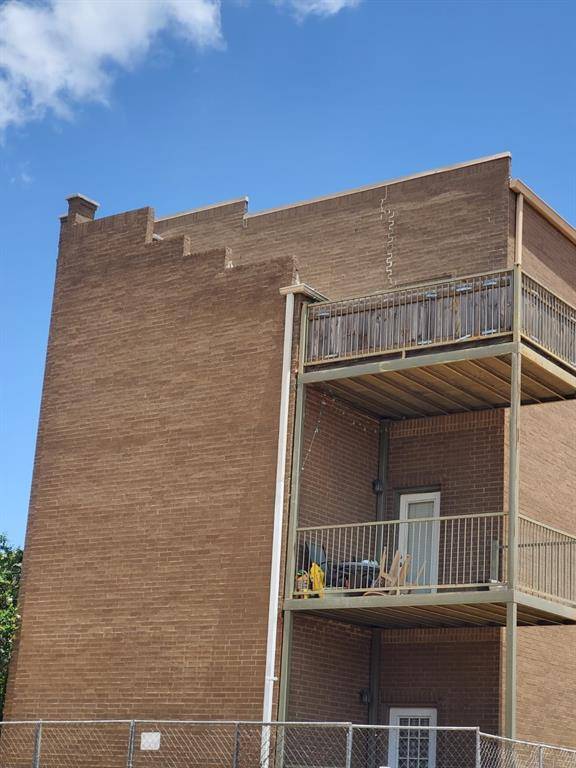 Denton, TX 76201,303 W Hickory Street #3